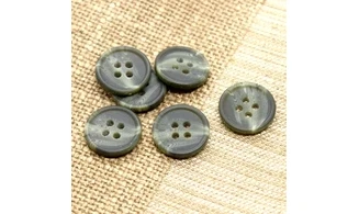 Vintage button 093A