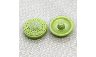 Vintage Button 722B