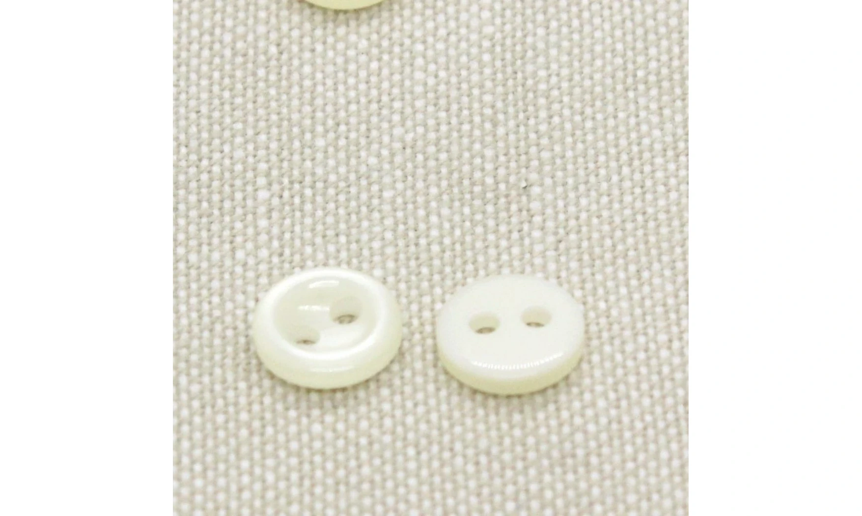 10 boutons / 9MM / Blanc