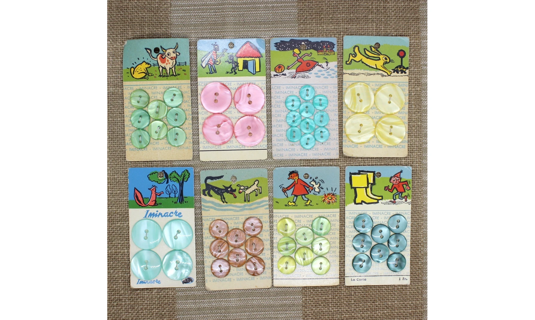 Lot de cartes à boutons - Iminacre N.1