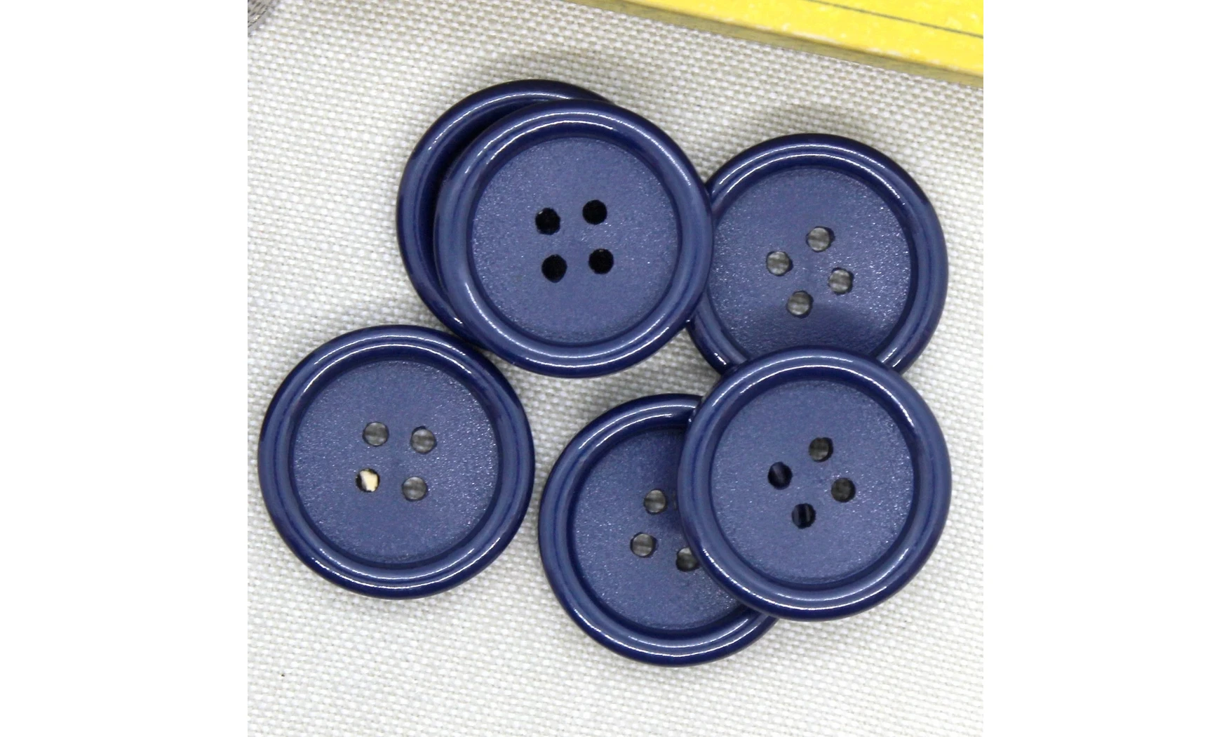 6 boutons / 26MM / Bleu