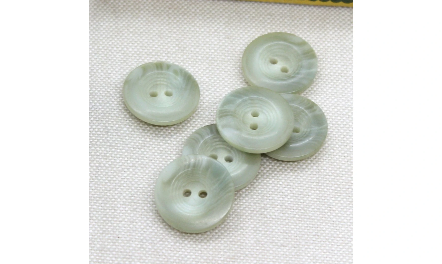 6 boutons / 18MM / Vert