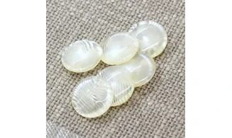 6 boutons / 18MM / Translucide zébré blc