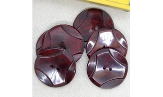 6 boutons / 34MM / Bordeaux