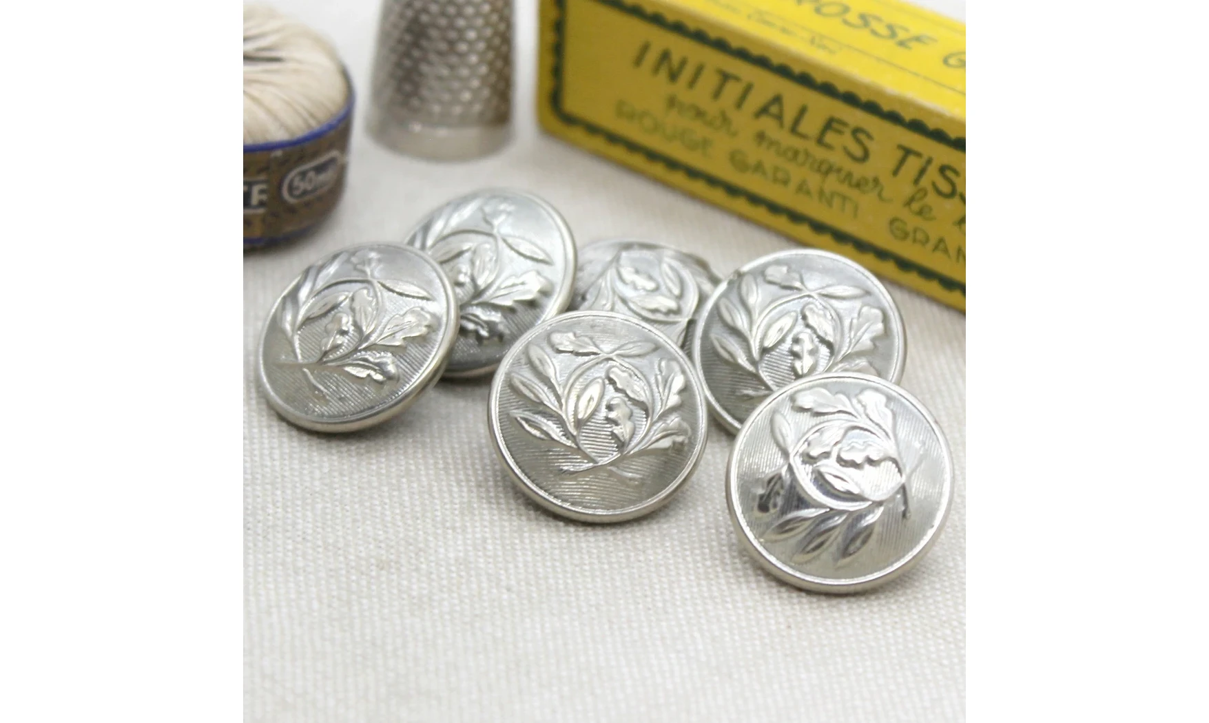 6 boutons / 21MM /Métal Police nationale