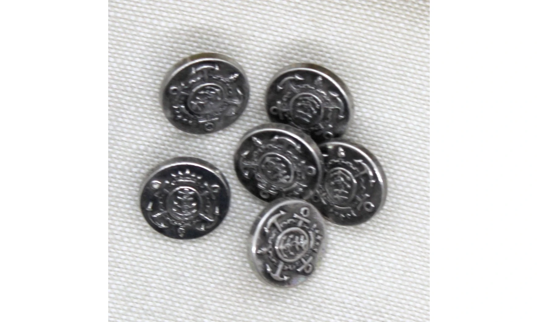 6 boutons / 14MM / Argenté "Ancre marine