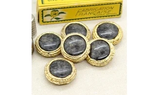 6 boutons / 27MM / Doré, cabochon