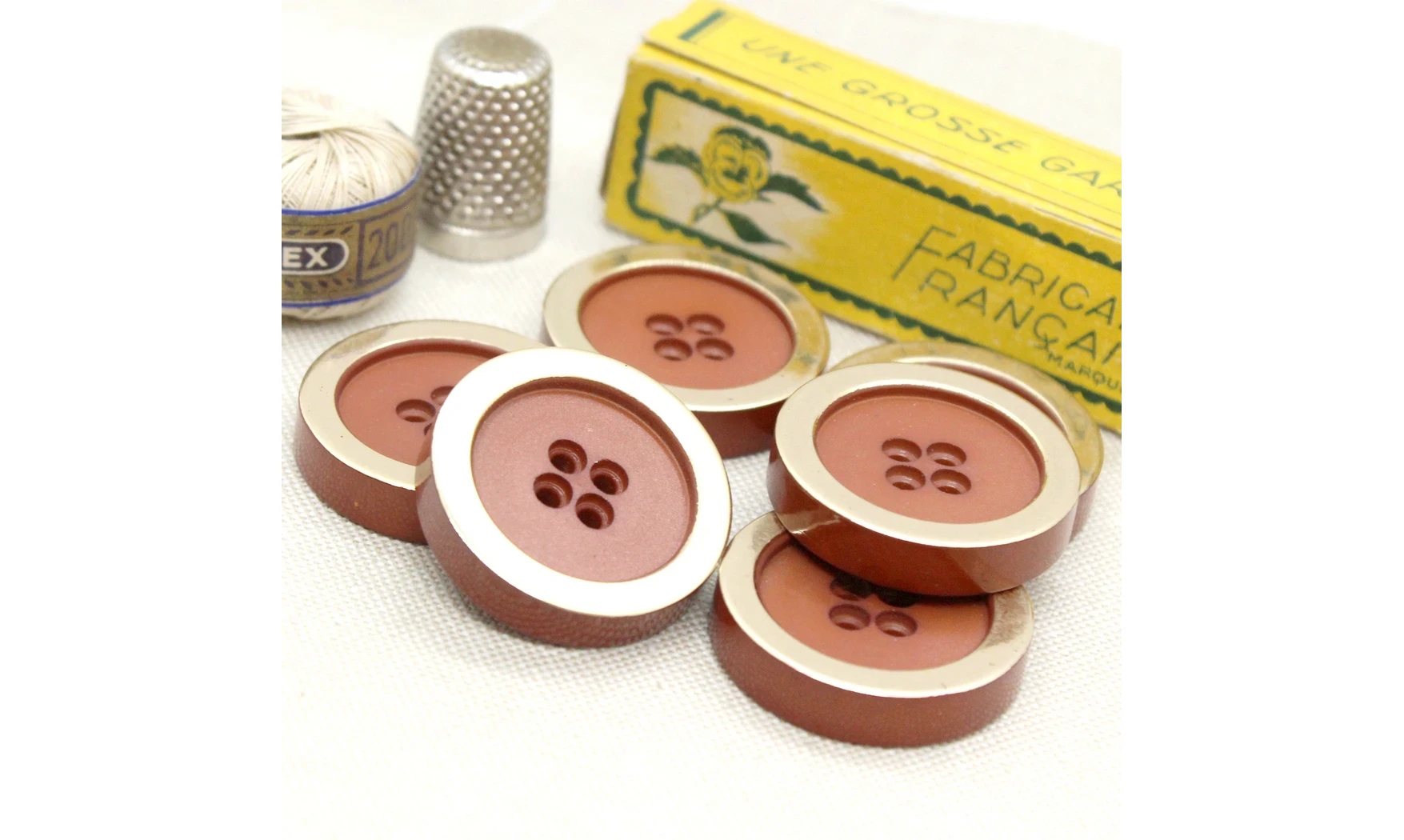 6 boutons / 30MM / Terracotta et doré