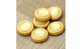 6 boutons / 31MM / Jaune tournesol