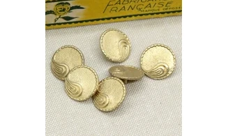 6 boutons / 17MM / Métal doré
