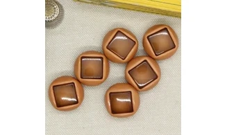6 boutons / 20MM / Brun orangé