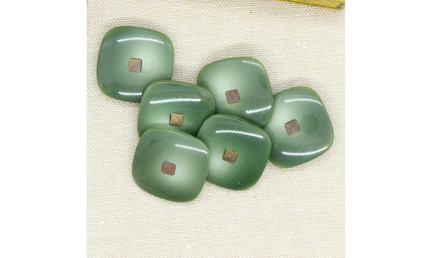 6 boutons / 25MM / carré vert dégradé