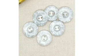 Vintage button 099A