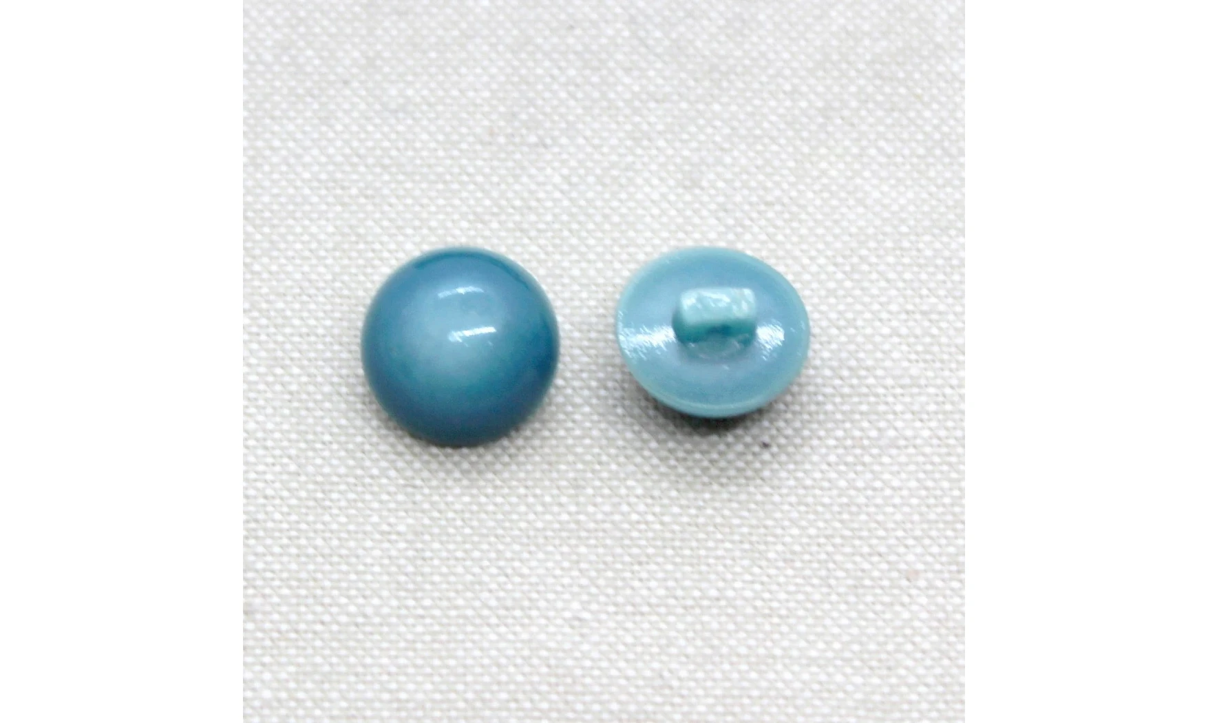 6 boutons / 14MM / Bleu Bombé