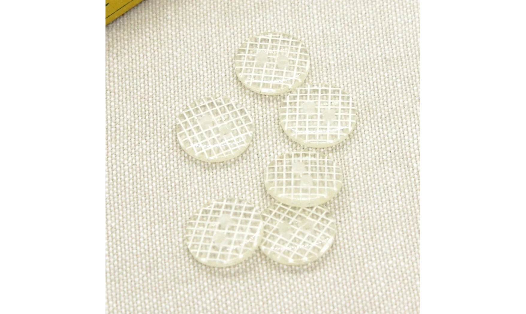 6 boutons / 14MM / Transparent