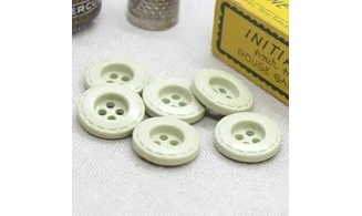 6 Boutons / 18MM / mastic "couture"