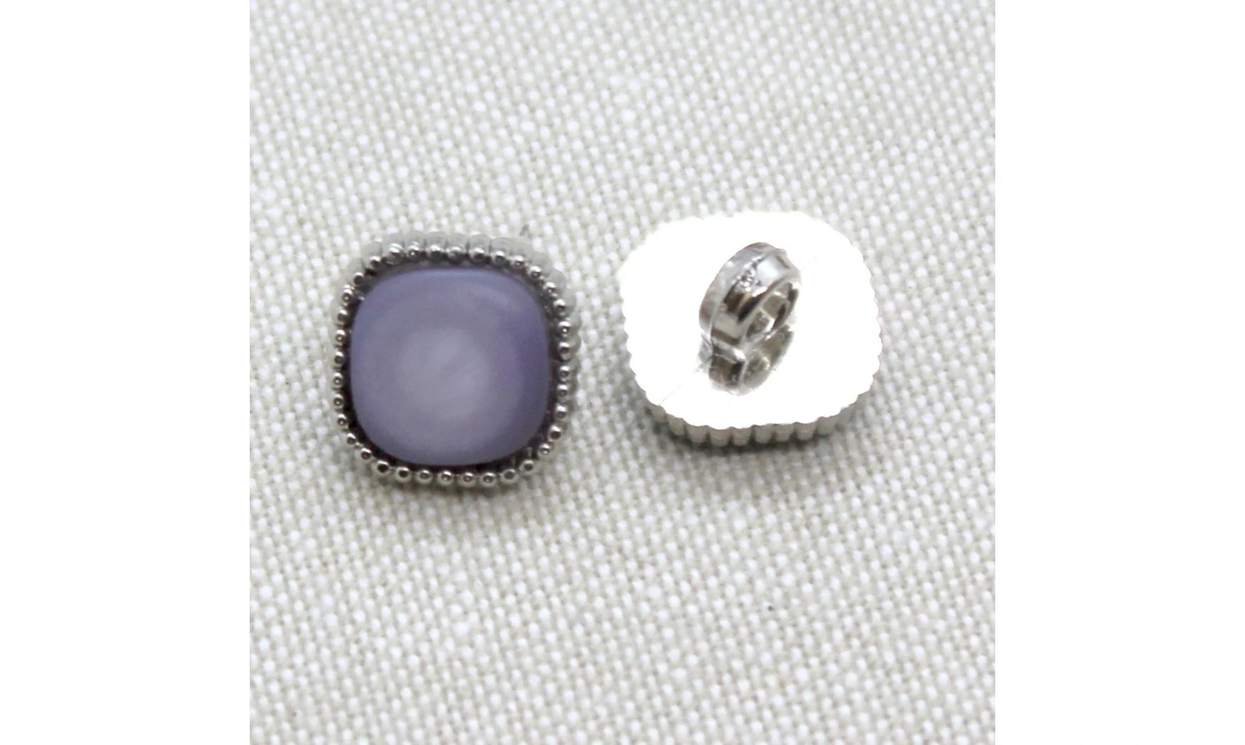 6 boutons / 13MM / Violet "Carré"