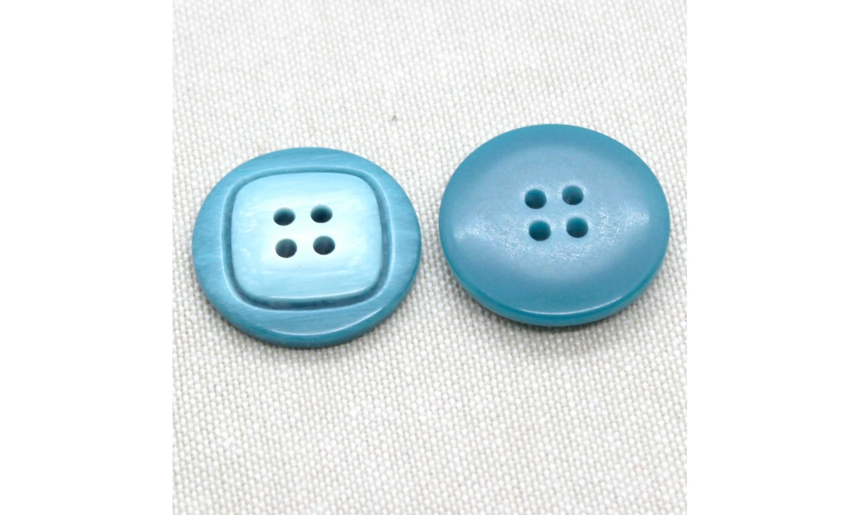 Vintage Button 079E