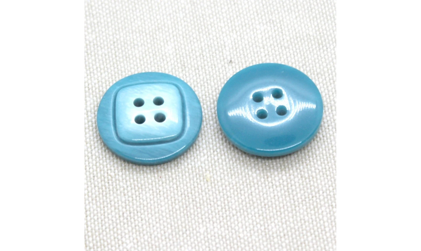 Vintage Button 080E