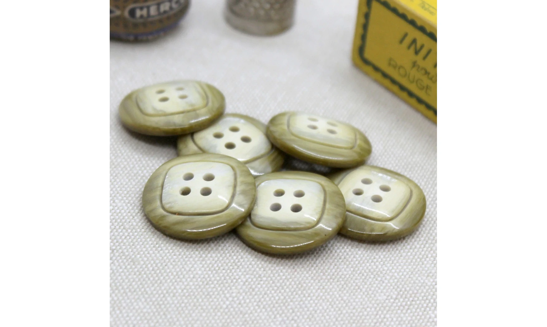 6 boutons / 22MM / Vert