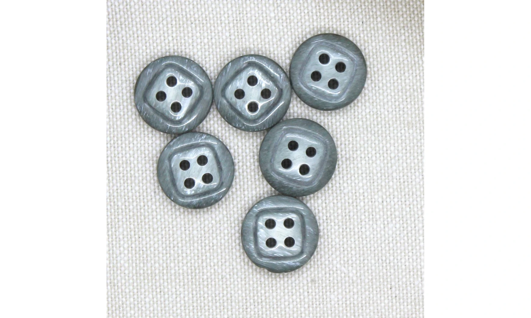 Vintage Button 087E