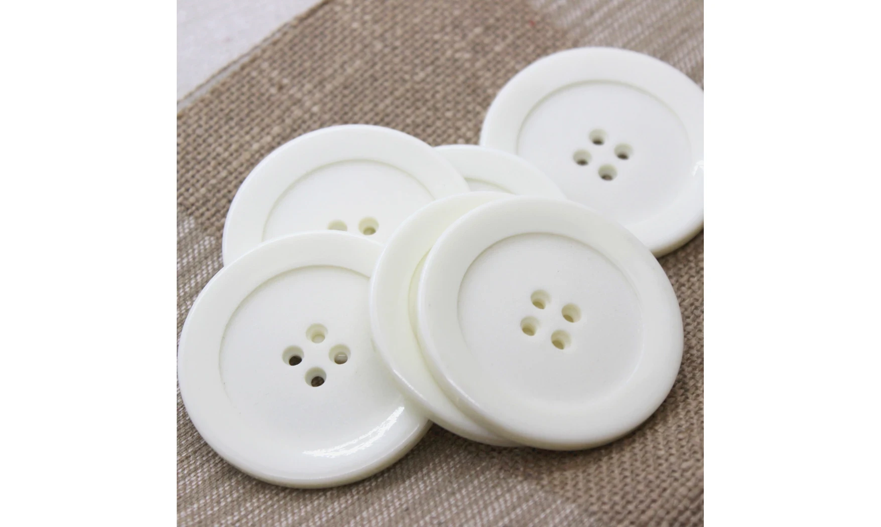 6 Boutons / 50MM / Crème