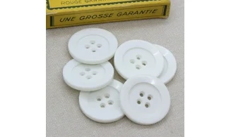 6 Boutons / 30MM / Blanc