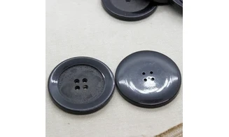 6 Boutons / 50MM / Noir