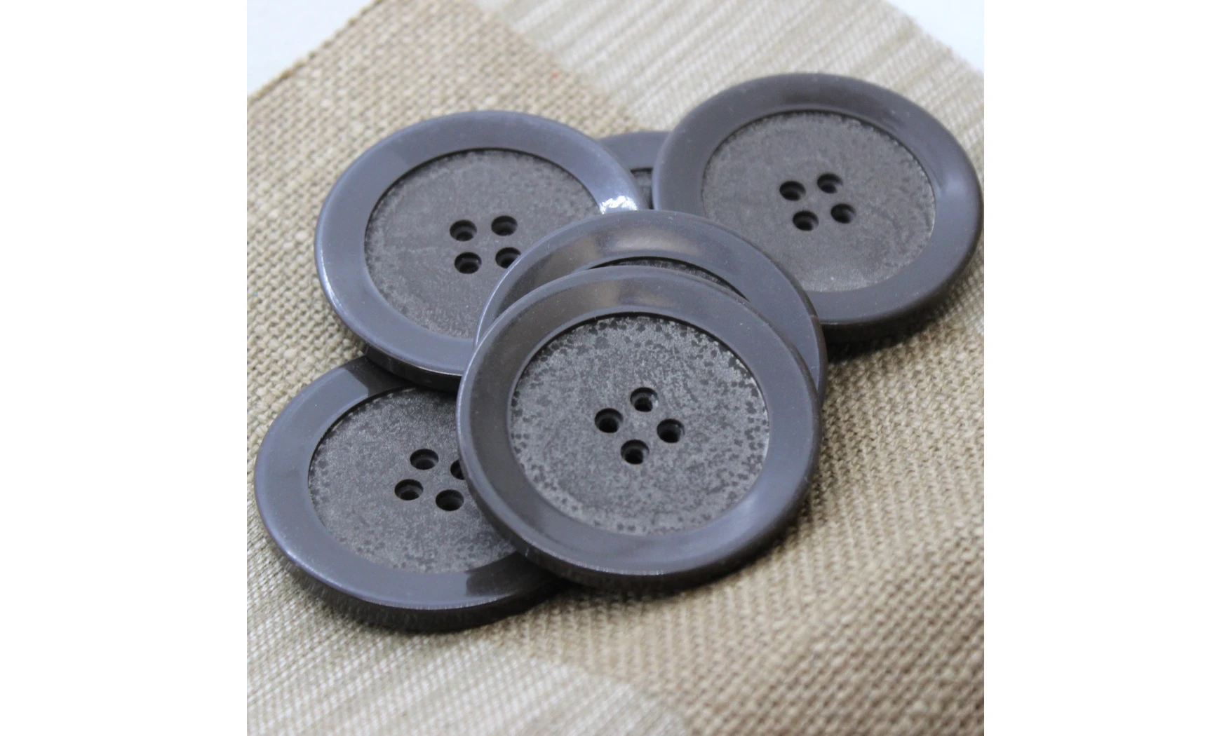 6 Boutons / 50MM / Marron