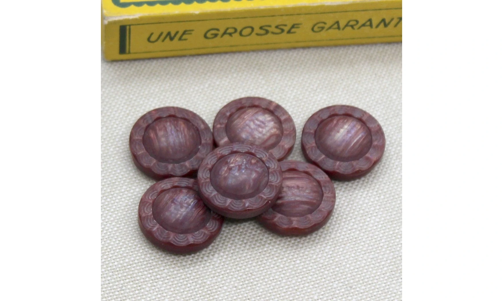 6 Boutons / 18MM / Fleur Rouge