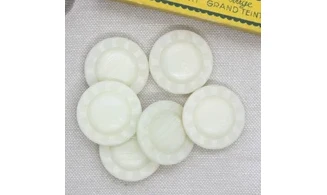 6 Boutons / 27MM / Fleur Crème
