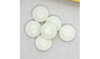 6 Boutons / 18MM / Fleur Crème