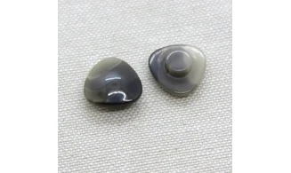 6 Boutons / 14MM / Triangle Gris nuancé