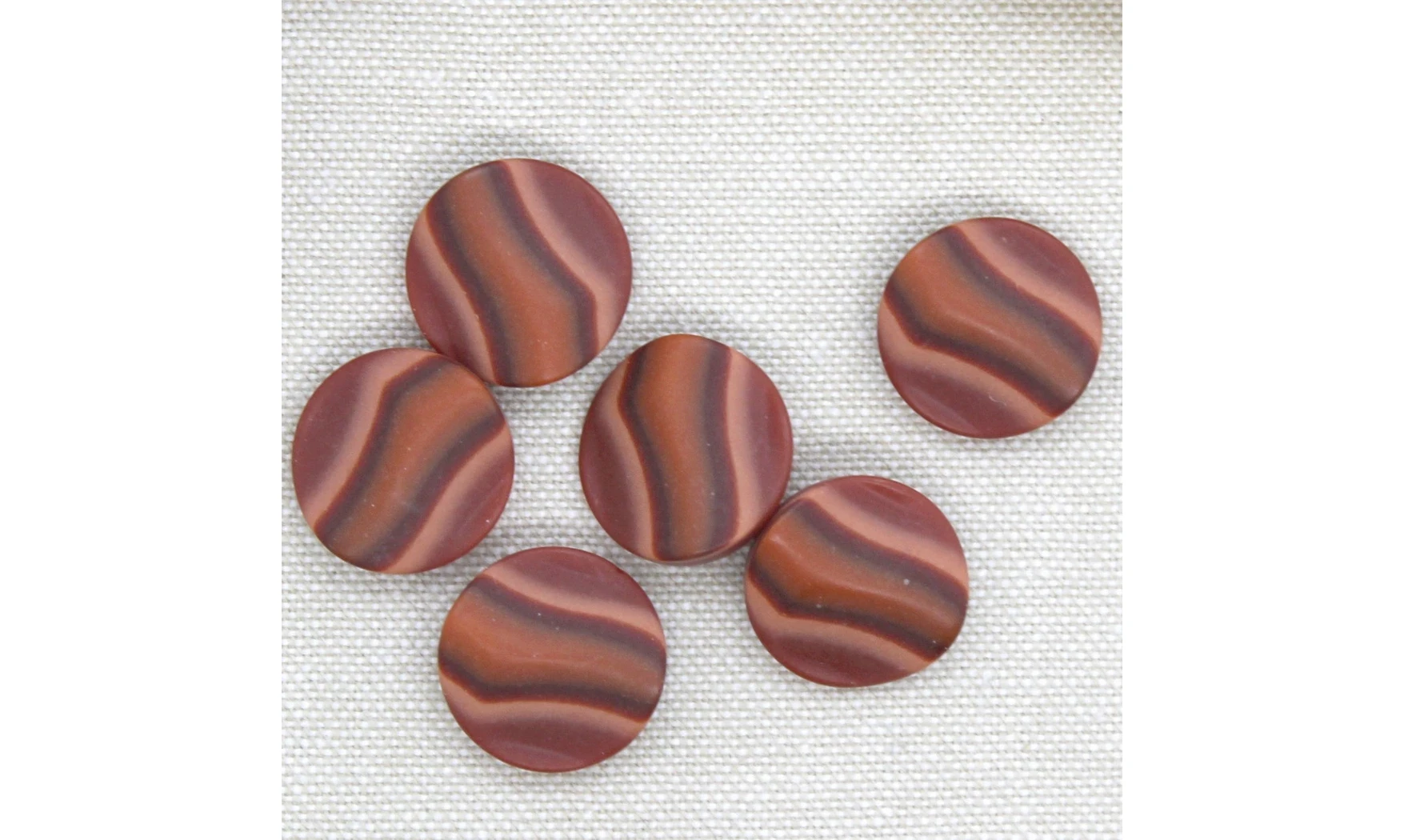 6 Boutons / 18MM / Rouge "Vagues"