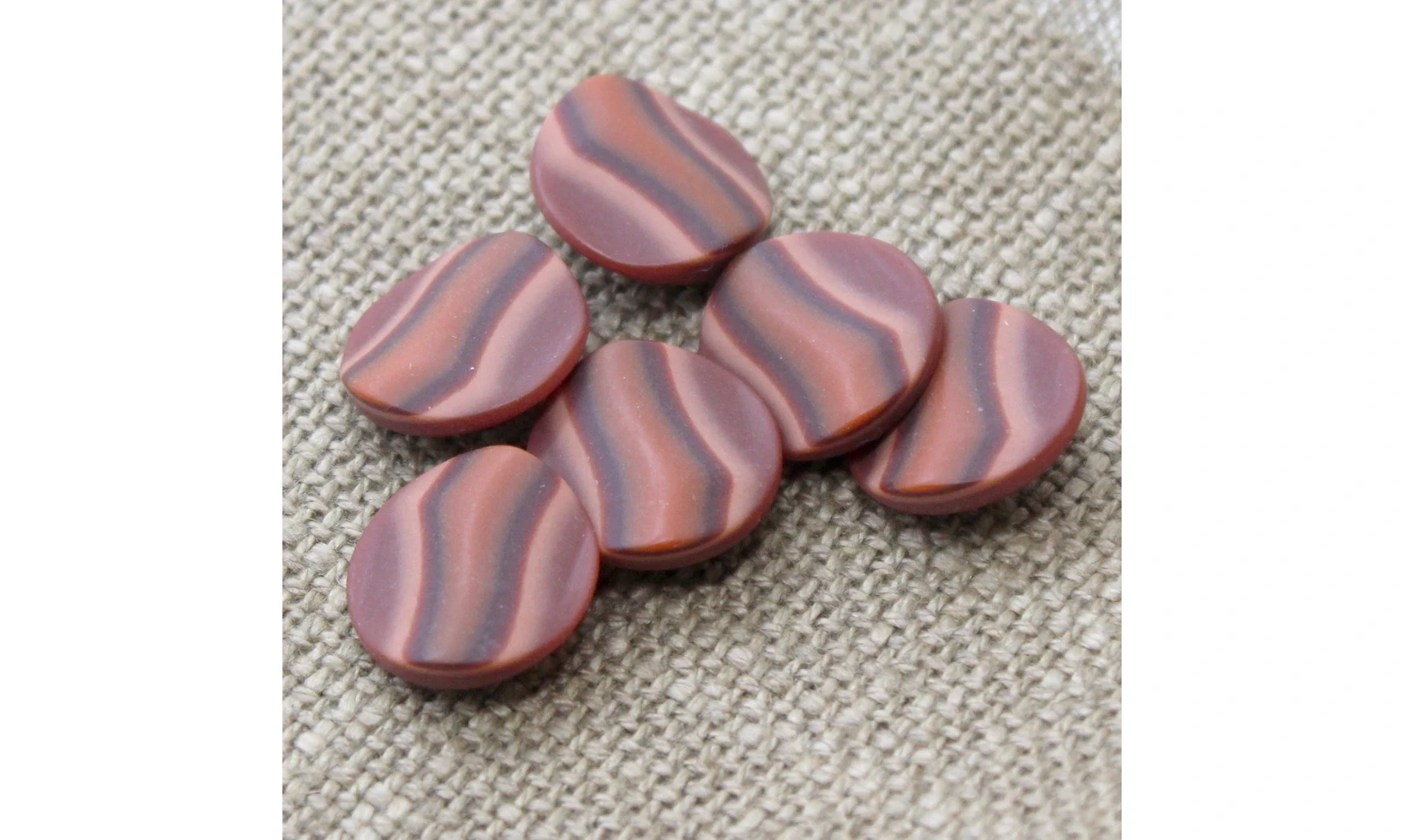 6 Boutons / 18MM / Rouge "Vagues"