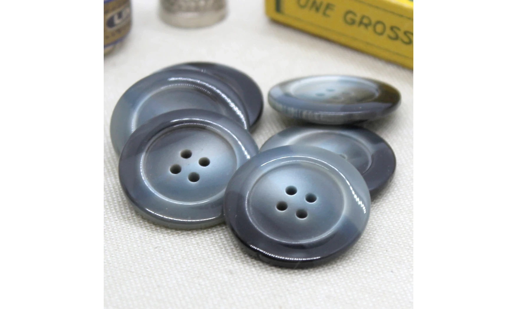 6 boutons / 28MM / Gris bleuté dégradé