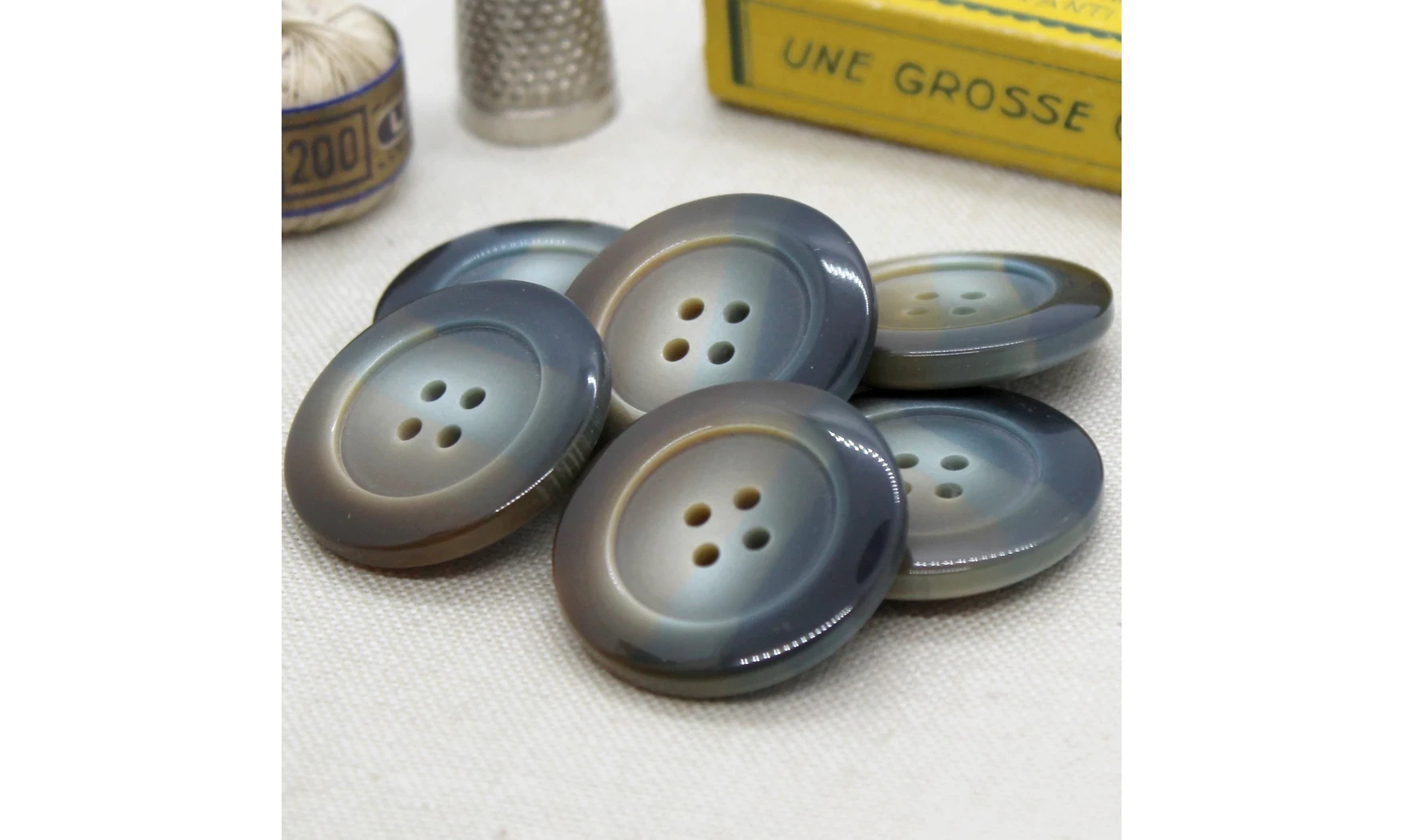 6 boutons / 30MM / Marron Gris dégradé