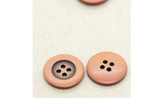 Vintage button 109A