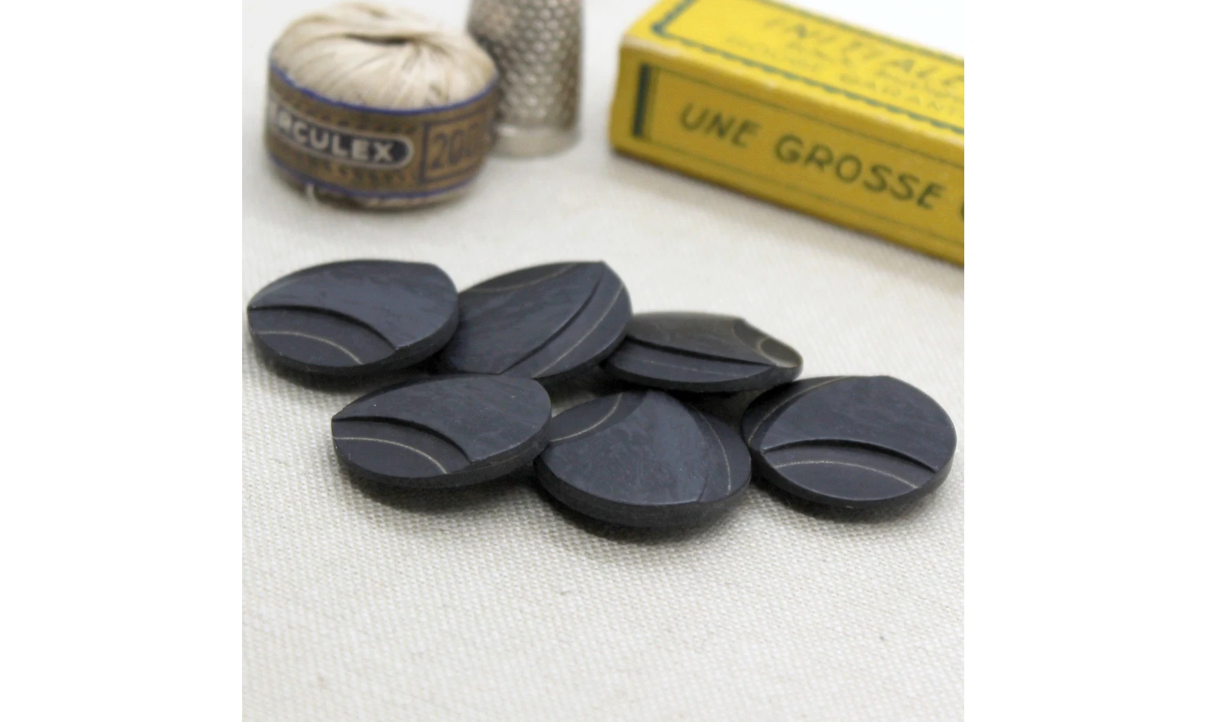 6 Boutons / 23MM / Bleu