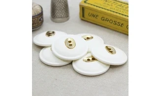6 boutons / 28MM / Blanc Centre doré