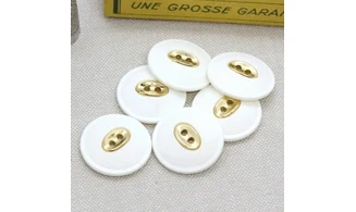 6 boutons / 23MM / Blanc Centre doré