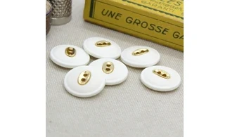 6 boutons / 18MM / Blanc Centre doré