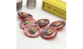 6 Boutons / 23MM / Rouge Centre doré