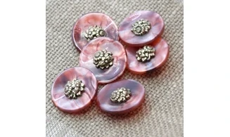 6 Boutons / 23MM / Rouge Centre doré