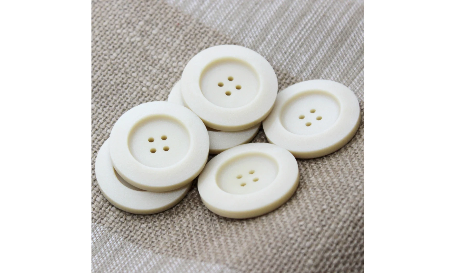 6 boutons / 34MM / Beige