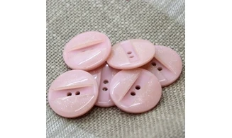 Vintage Button 061V