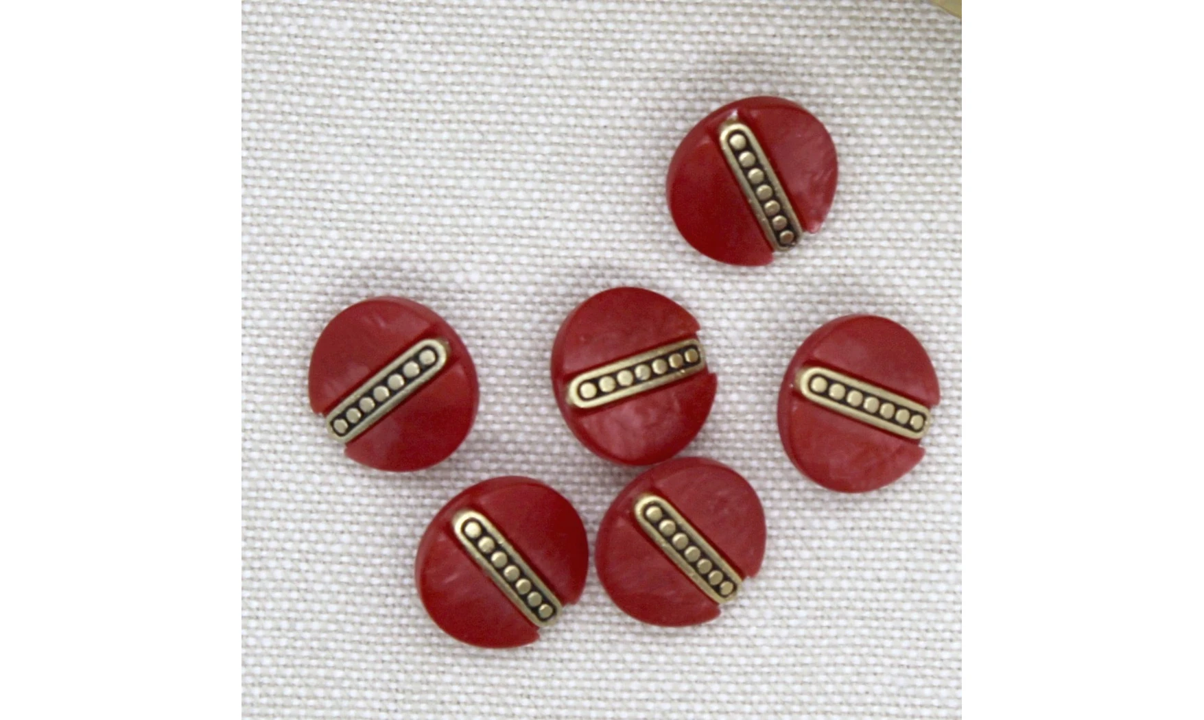 6 Boutons / 13MM / Rouge et or