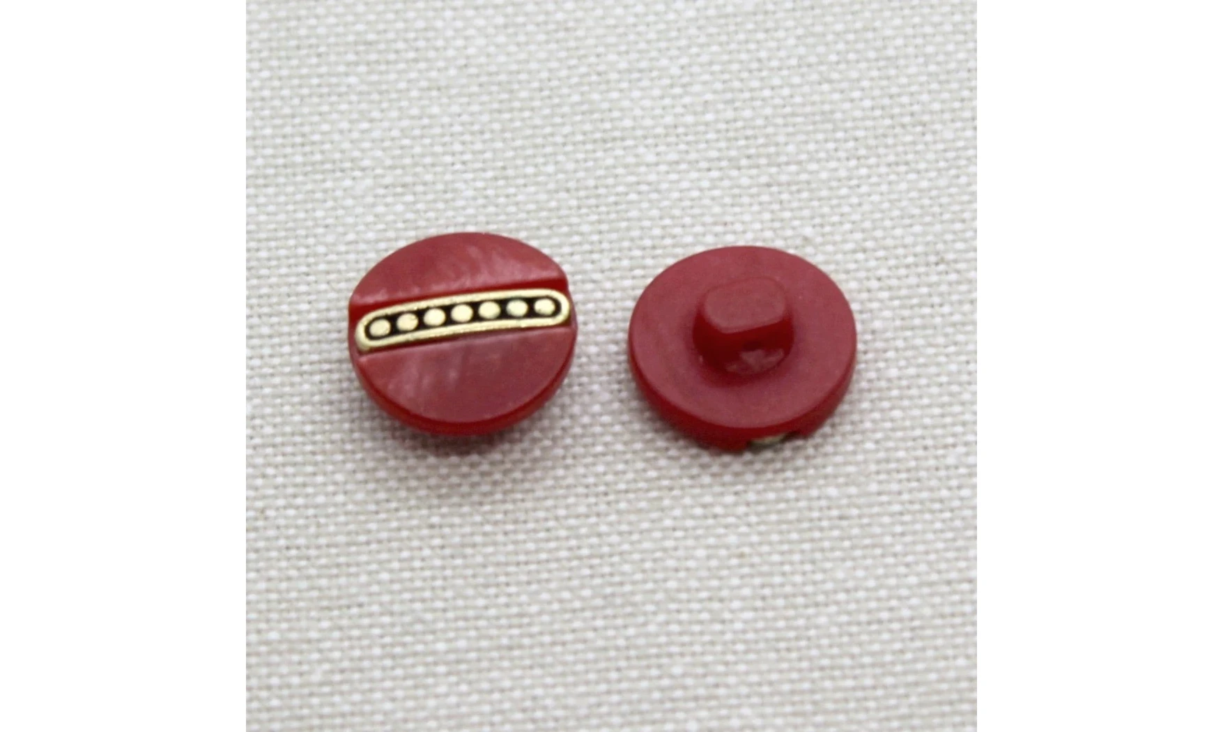 6 Boutons / 13MM / Rouge et or
