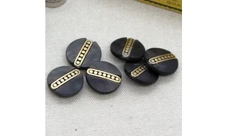 6 Boutons / 18MM / Noir et or