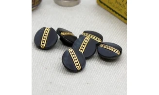 6 Boutons / 13MM / Noir et or